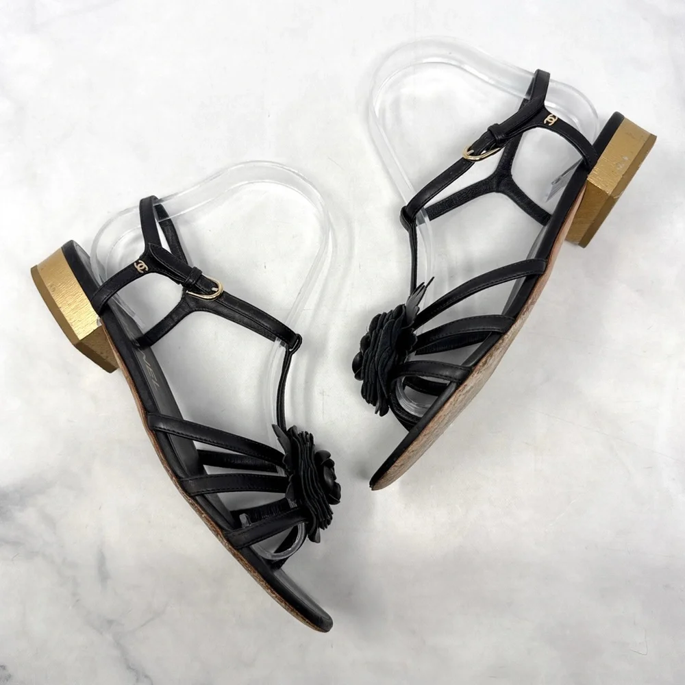 CHANEL Vintage Y2K Camellia Flower Leather Strappy Block Heel Sandal Shoes Black